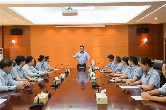 快看，領(lǐng)導(dǎo)討厭的三種人中有沒有你